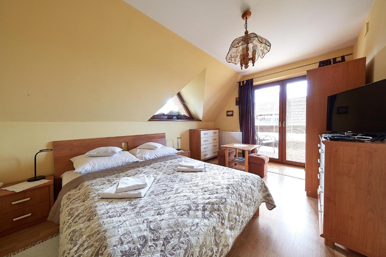 Apartament 1010 M Zab Exterior foto